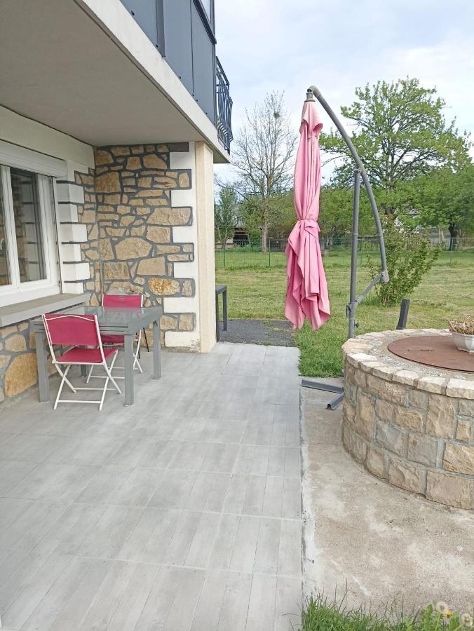 Ferienwohnung La Clematite D'Olt Saint-Côme-dʼOlt Exterior foto