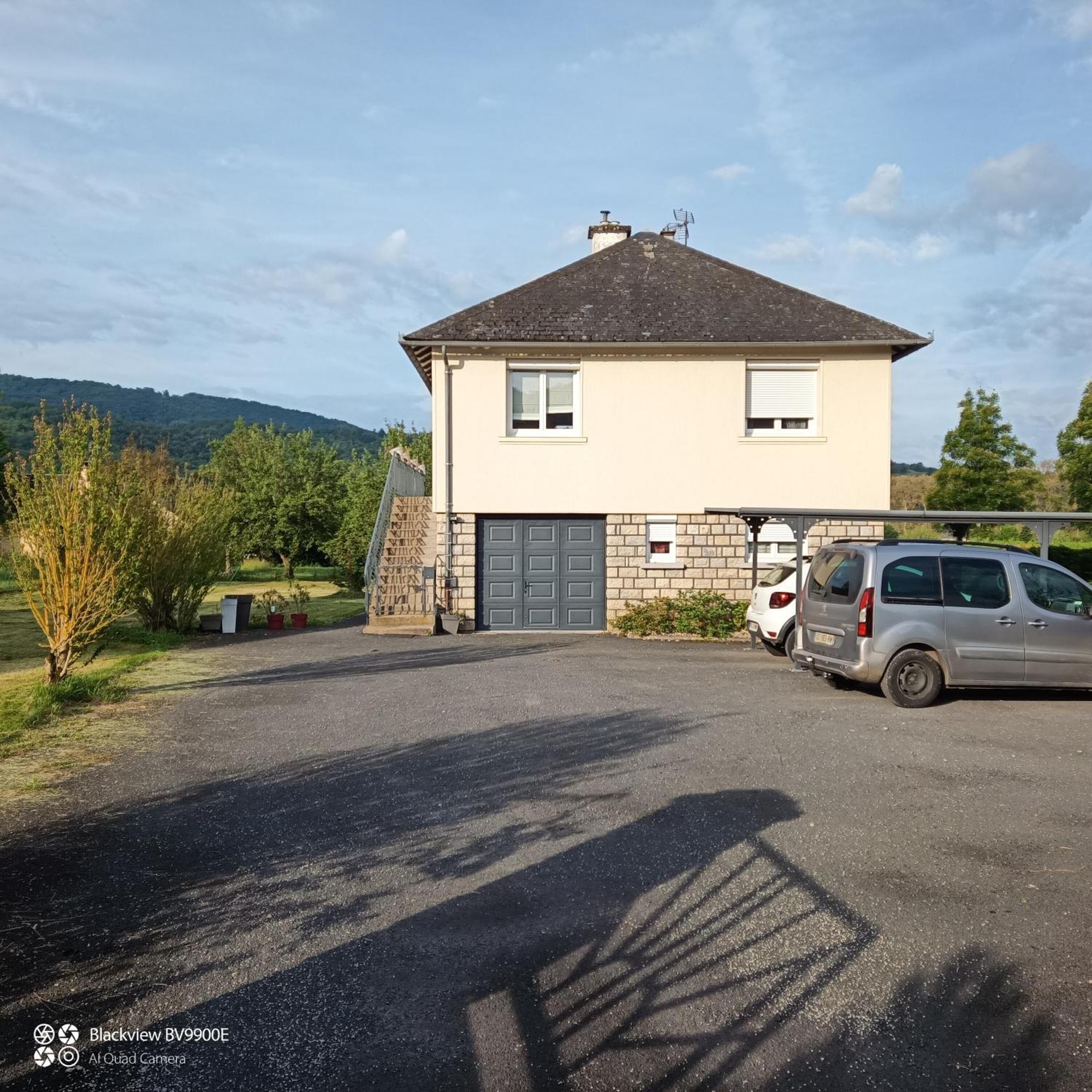 Ferienwohnung La Clematite D'Olt Saint-Côme-dʼOlt Exterior foto